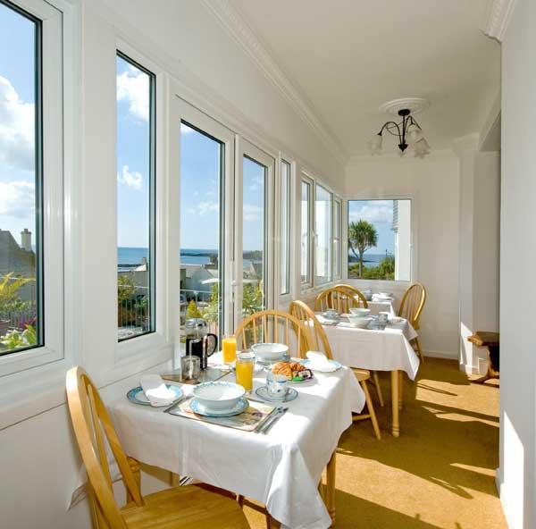 Seaview Bed & Breakfast Looe Bagian luar foto
