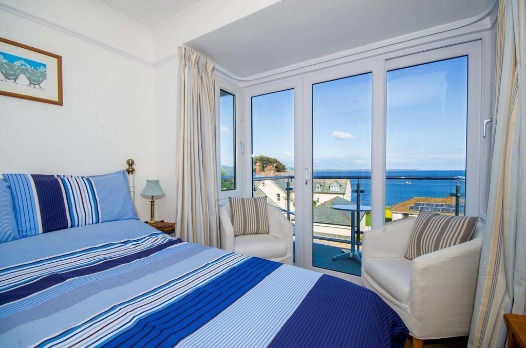 Seaview Bed & Breakfast Looe Bagian luar foto